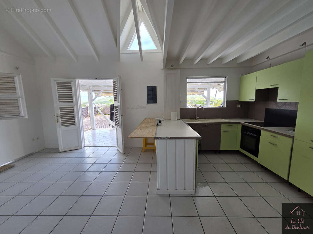 Maison à RIVIERE-SALEE