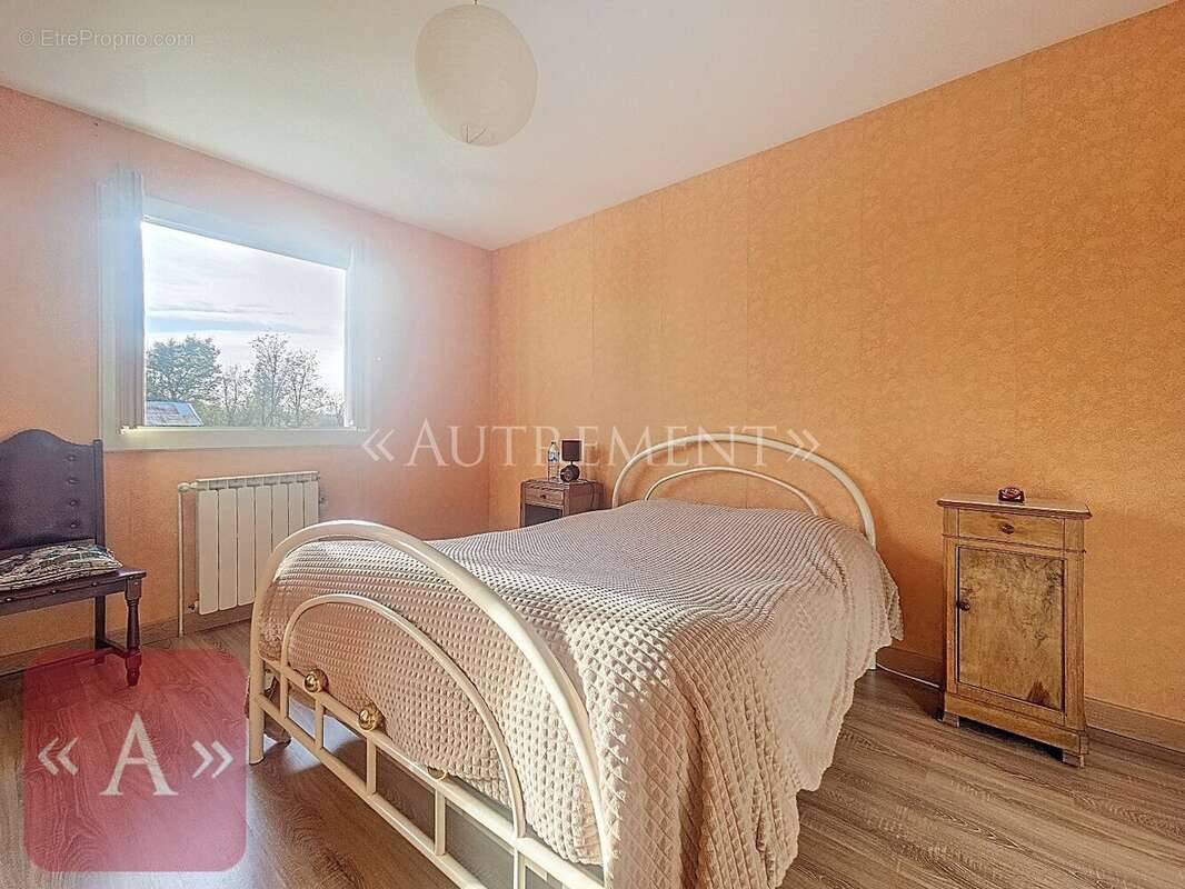 Maison à SAINT-SULPICE