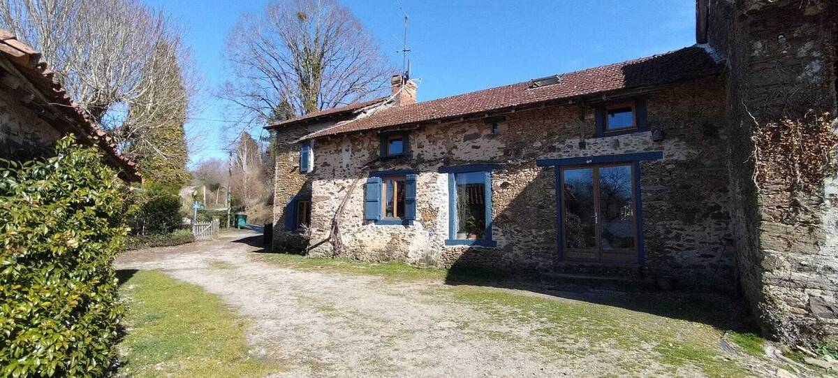 Maison à SAINT-BONNET-BRIANCE