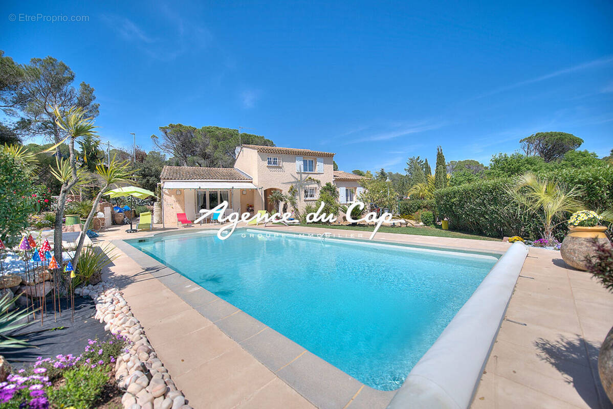 Maison à SAINT-RAPHAEL