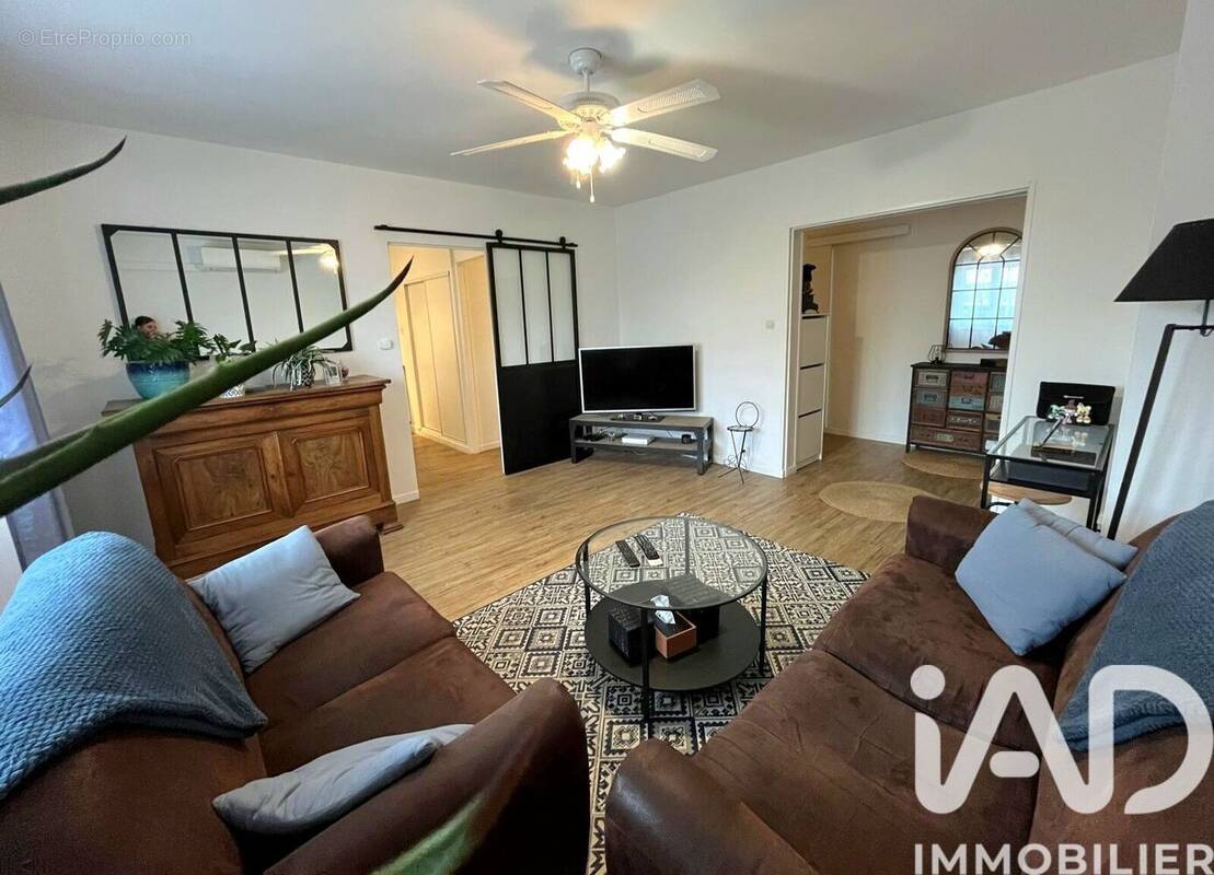 Photo 1 - Appartement à NIMES