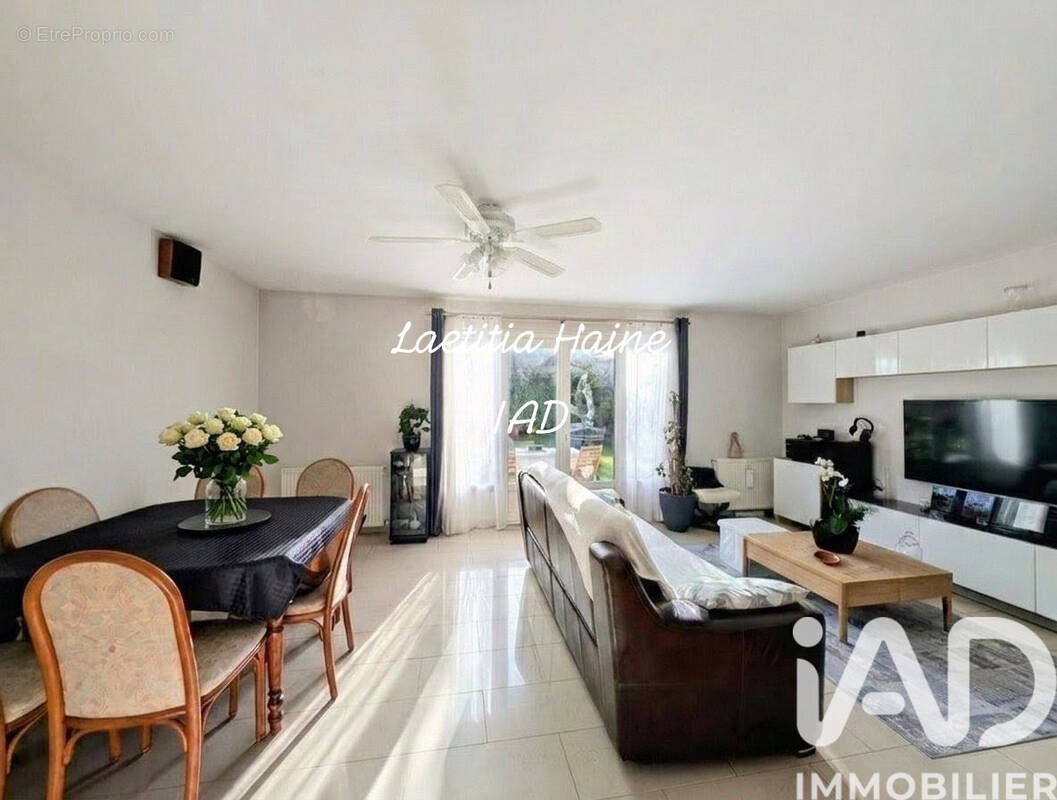 Photo 1 - Maison à MONTIGNY-LES-CORMEILLES