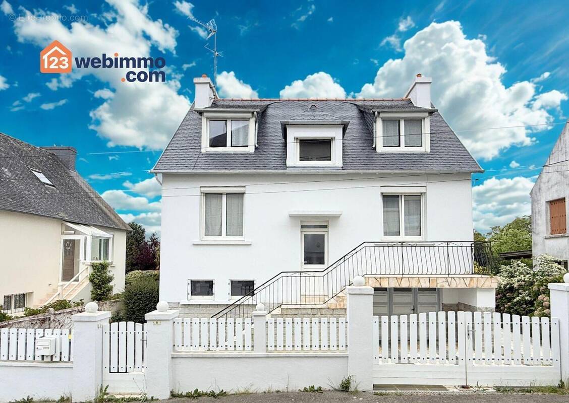 Maison à PLESTIN-LES-GREVES