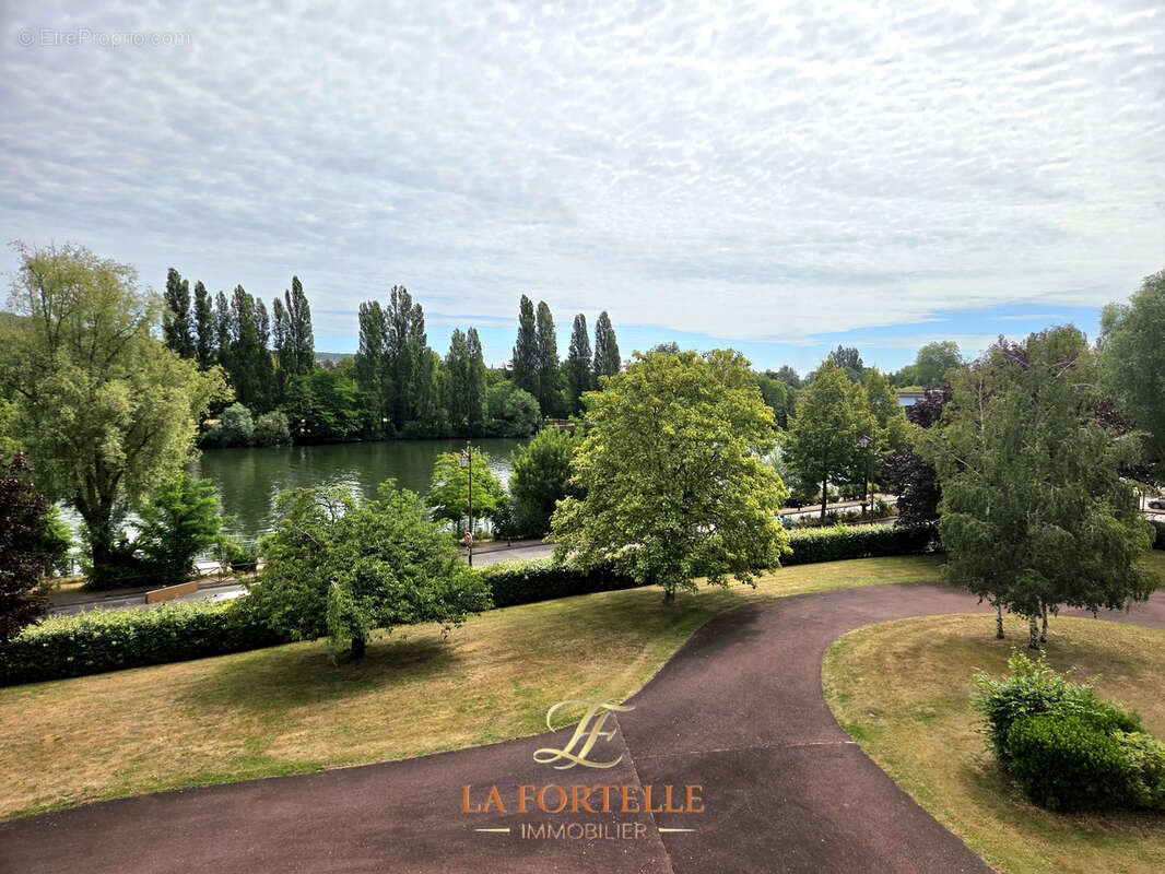 Appartement à MANTES-LA-JOLIE