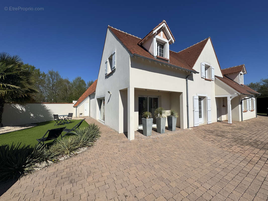 Maison à OLIVET