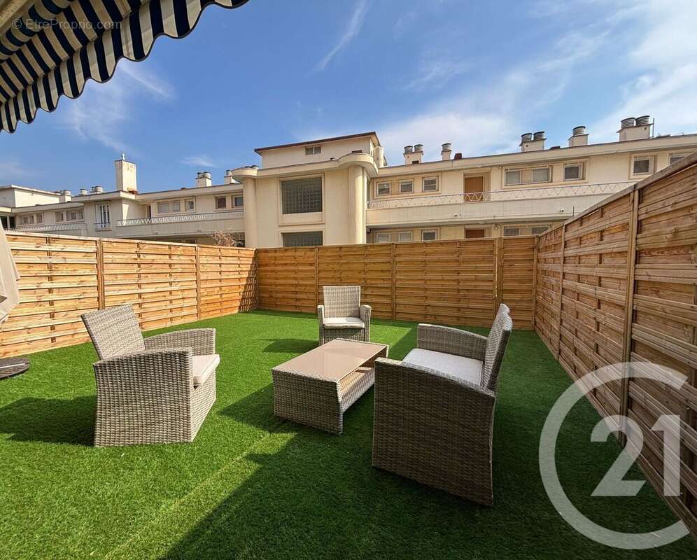 Appartement à CANNES