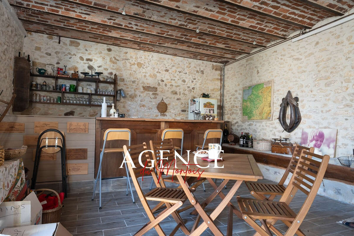 Maison à DONNEMARIE-DONTILLY