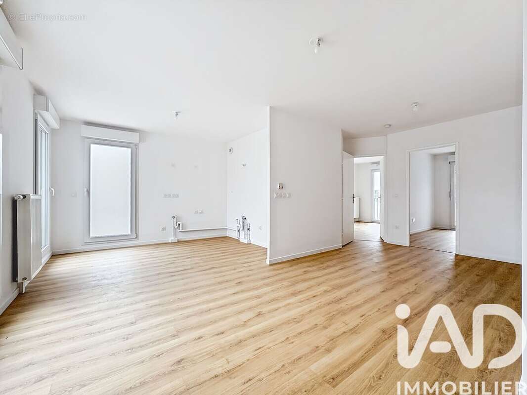 Photo 2 - Appartement à VILLENEUVE-LA-GARENNE
