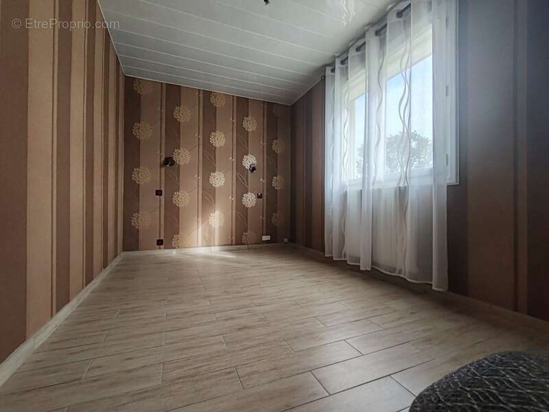 Maison à TREIZE-SEPTIERS