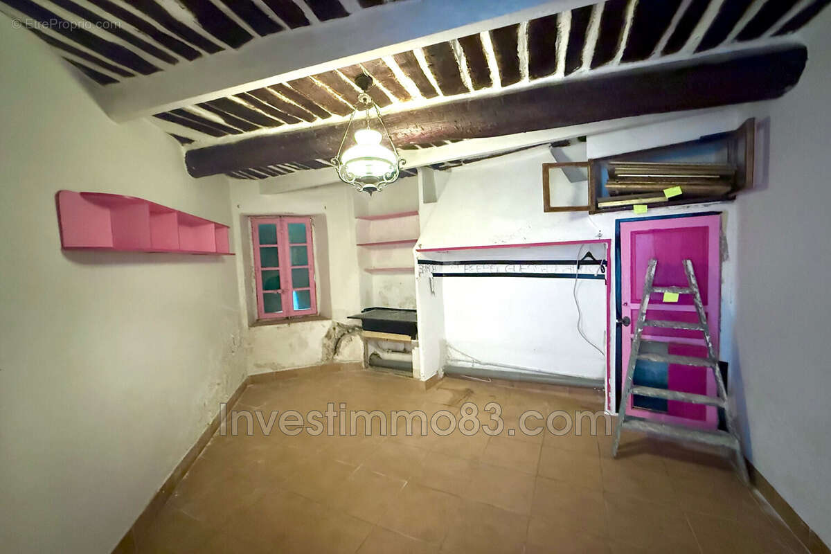 Maison 55 m² à Peypin  - photo 4