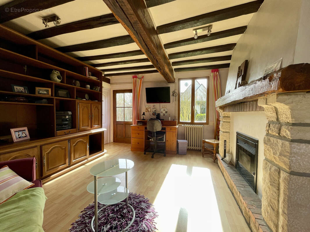 Maison à ARNIERES-SUR-ITON