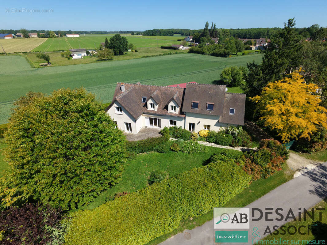 Maison à PIERRE-LEVEE