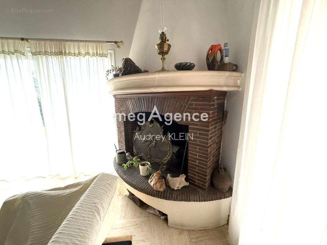 Opportunité à saisir, maison avec beaucoup de charme - photo 11
