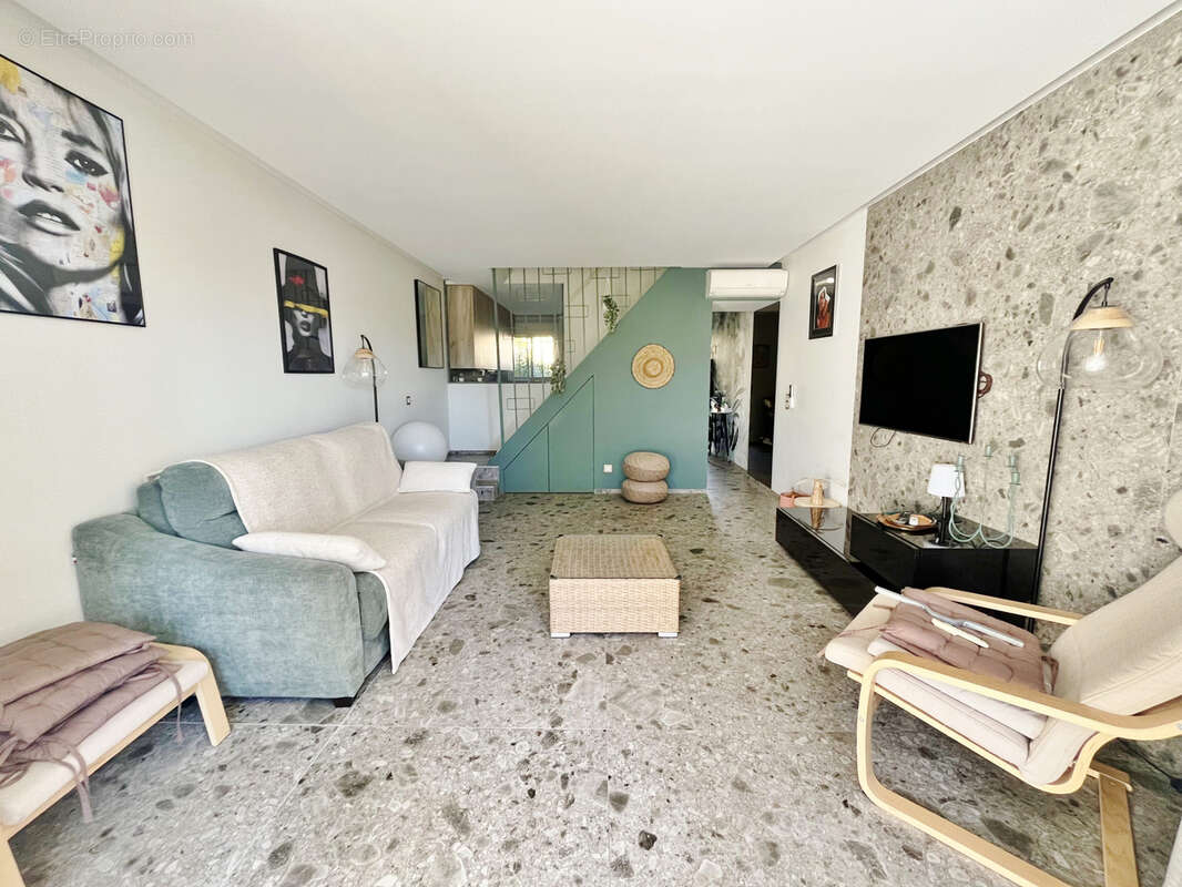 Appartement à SAINT-RAPHAEL