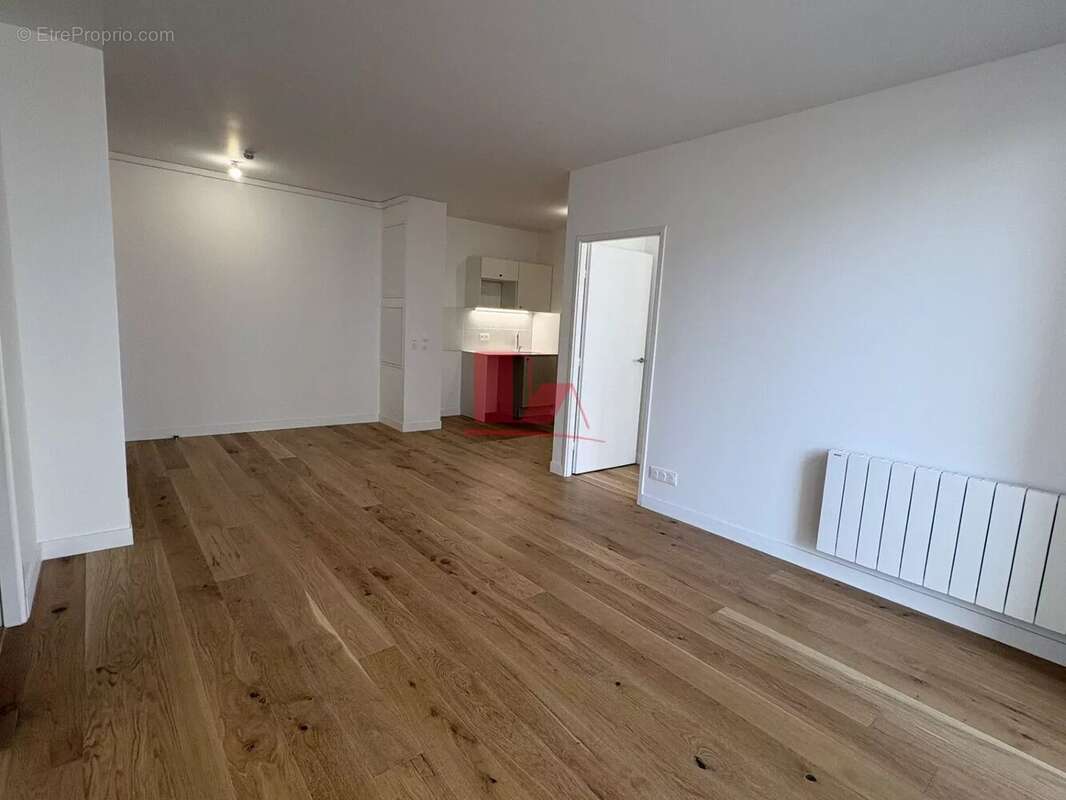 Appartement à ISSY-LES-MOULINEAUX