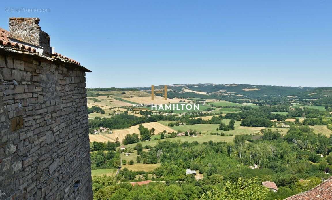 Maison à CORDES-SUR-CIEL