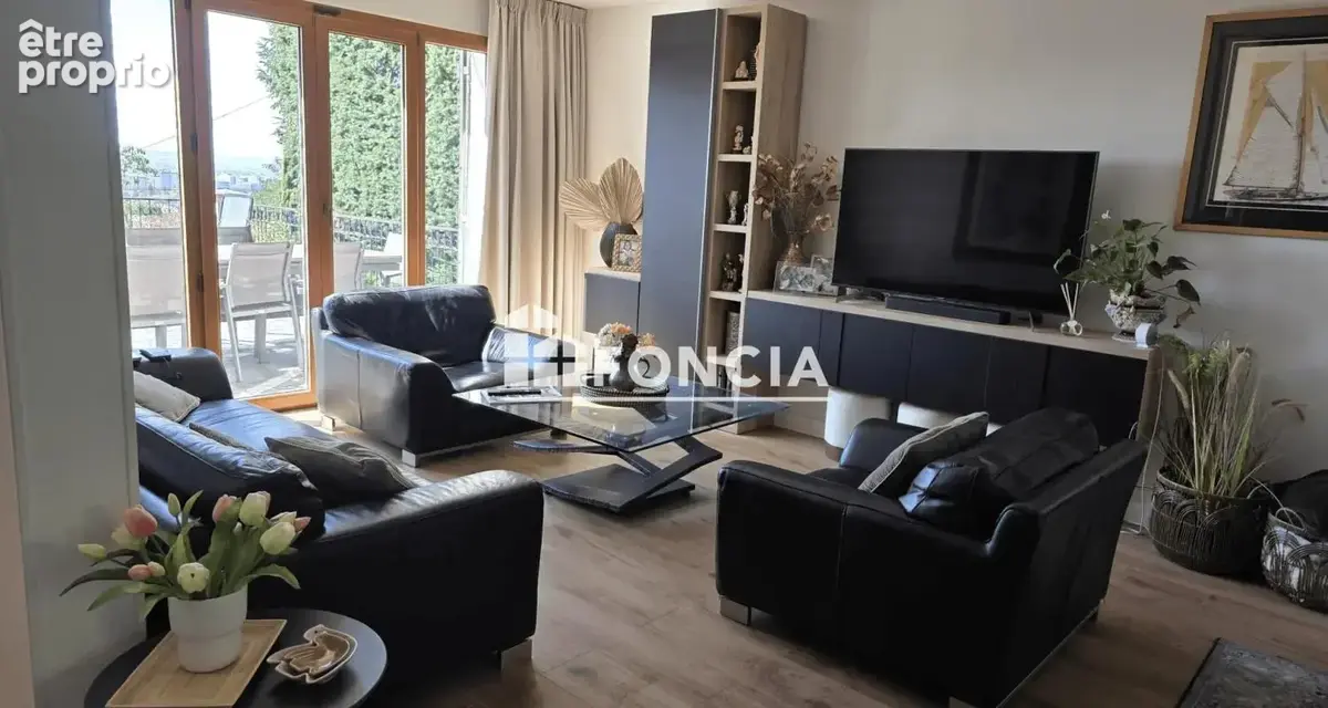Maison familiale 160 m2 avec piscine 900m2 de terrain - photo 9
