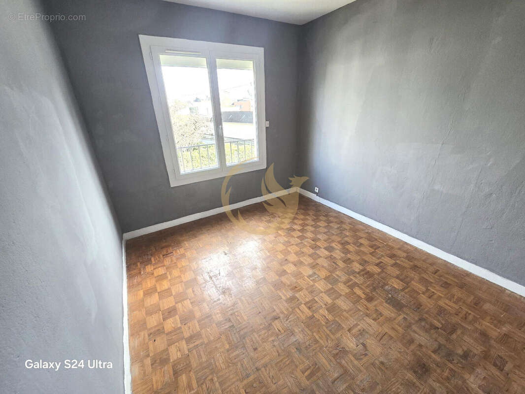 Appartement à BILLERE