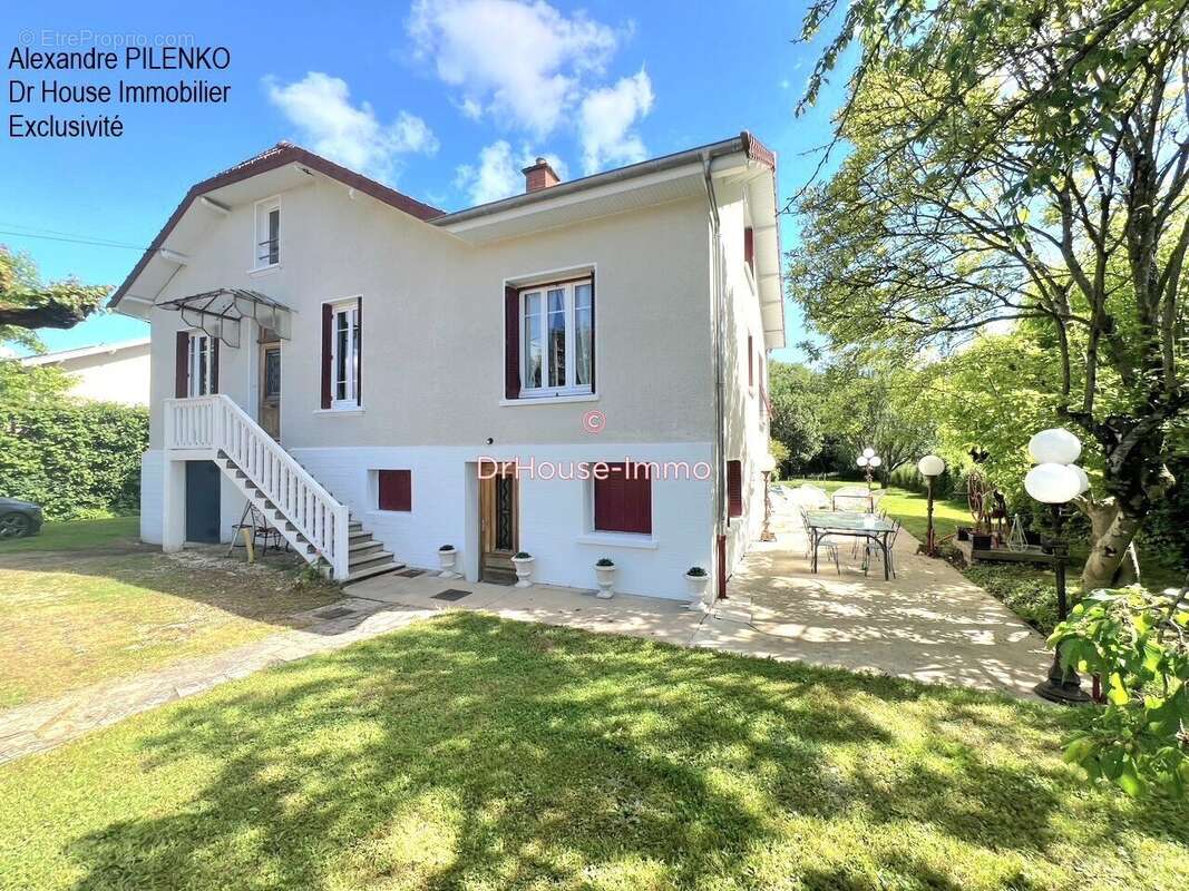 Maison à SAINT-REMY