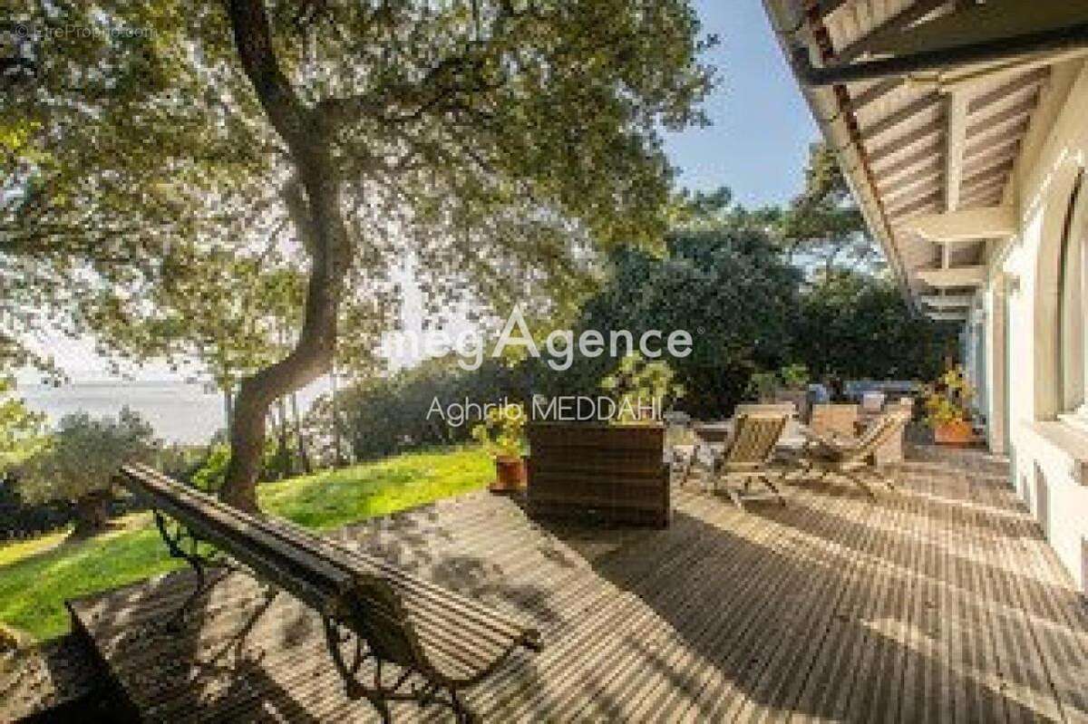 Maison à SAINT-GEORGES-DE-DIDONNE