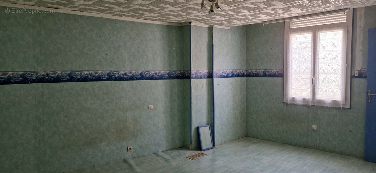 maison ancienne pierre 120 m2 trois chambres - photo 9