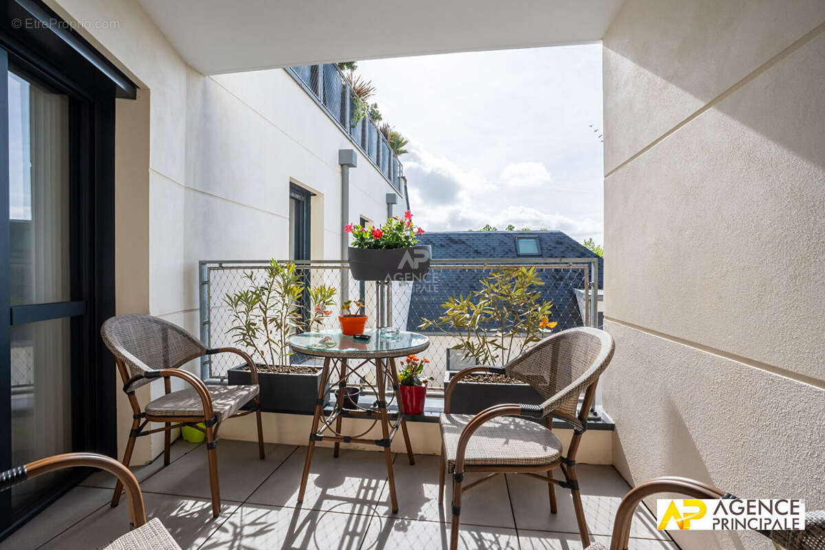 Appartement à MAISONS-LAFFITTE