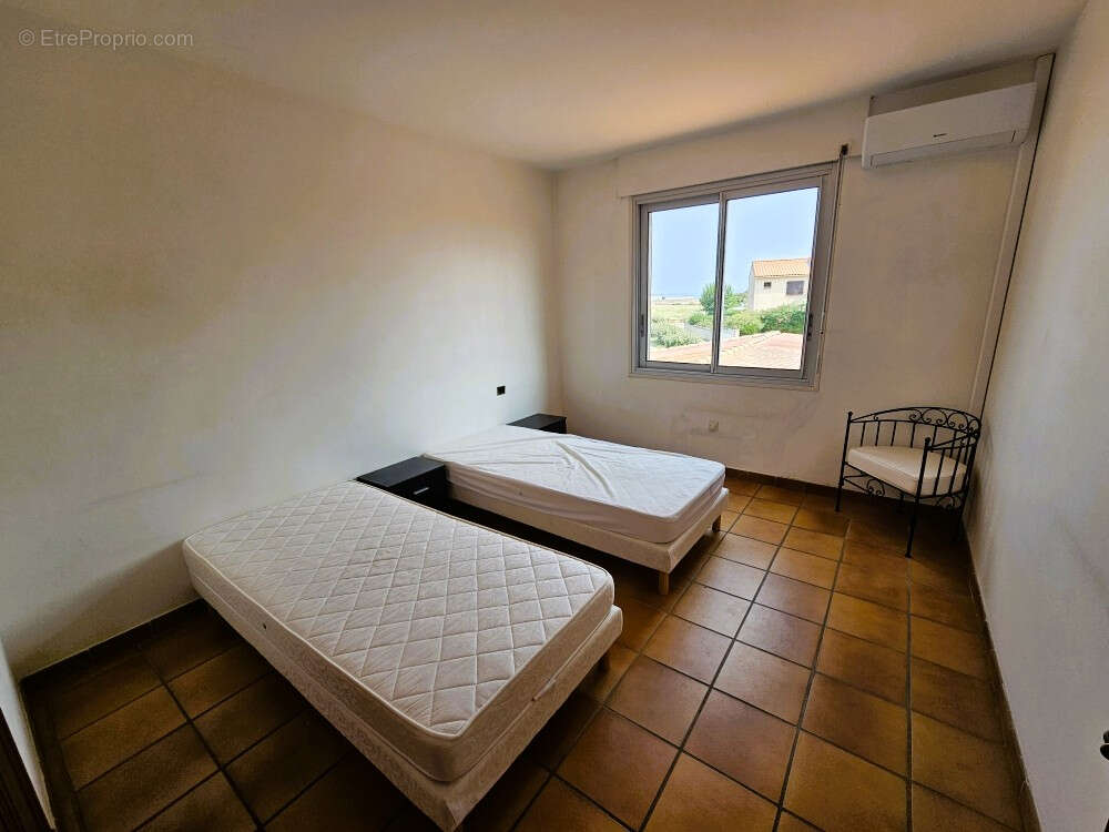 Local + logement t5 - le village - le barcares - photo 11