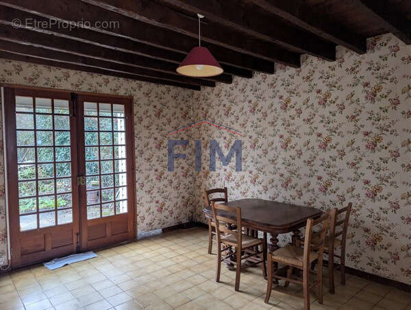 Maison à POIX-DE-PICARDIE
