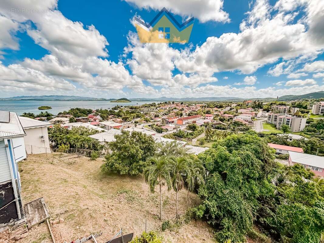 Appartement à LES TROIS-ILETS