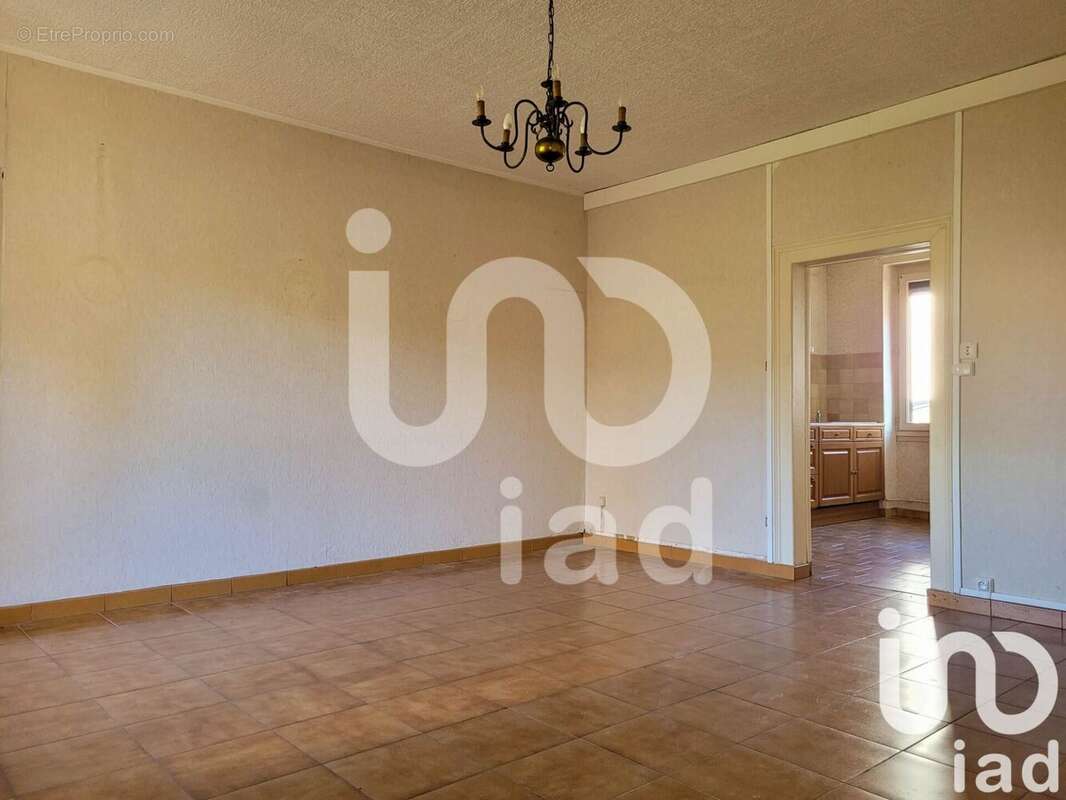 Photo 5 - Maison à MONTLUCON