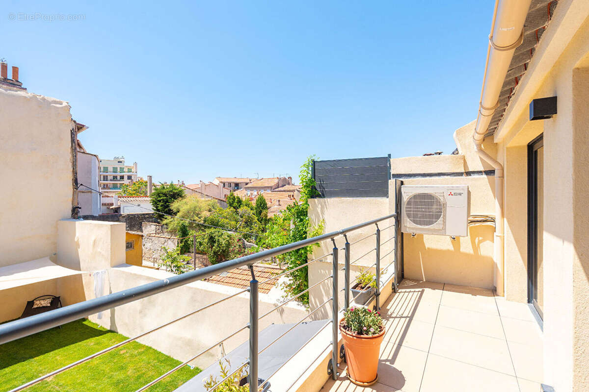 Maison à MARSEILLE-7E