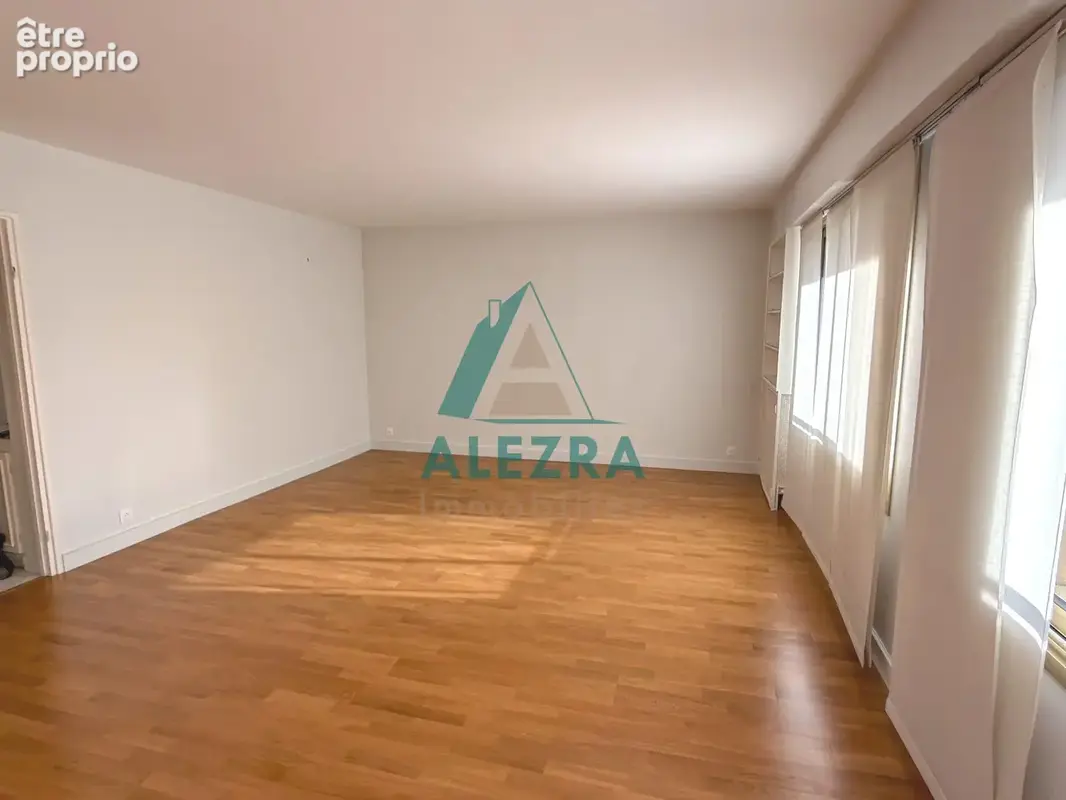 Appartement 2 pièces 67 m² à vendre à Maisons-Laffitte (78600) - photo 2