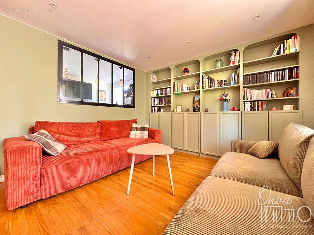 Appartement à FONTAINES-SUR-SAONE