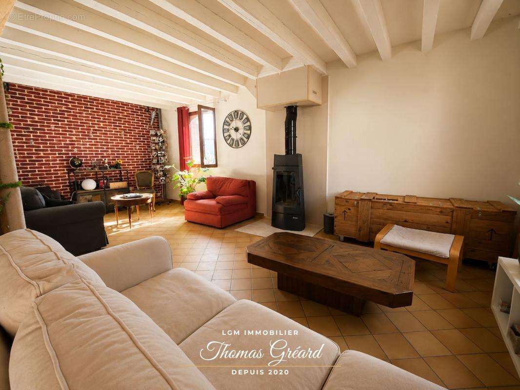 Maison à colombages 193 m² avec 5 chambres, jardin et piscine à Authon - photo 3