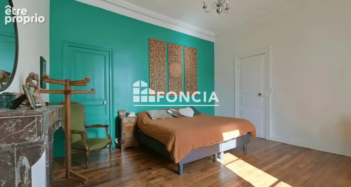 Maison de caractere de 178 m2 - photo 8