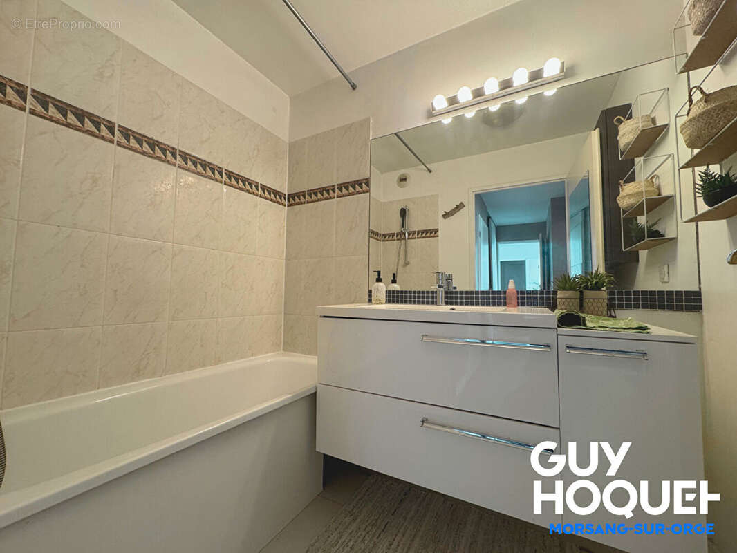 Appartement à MORSANG-SUR-ORGE