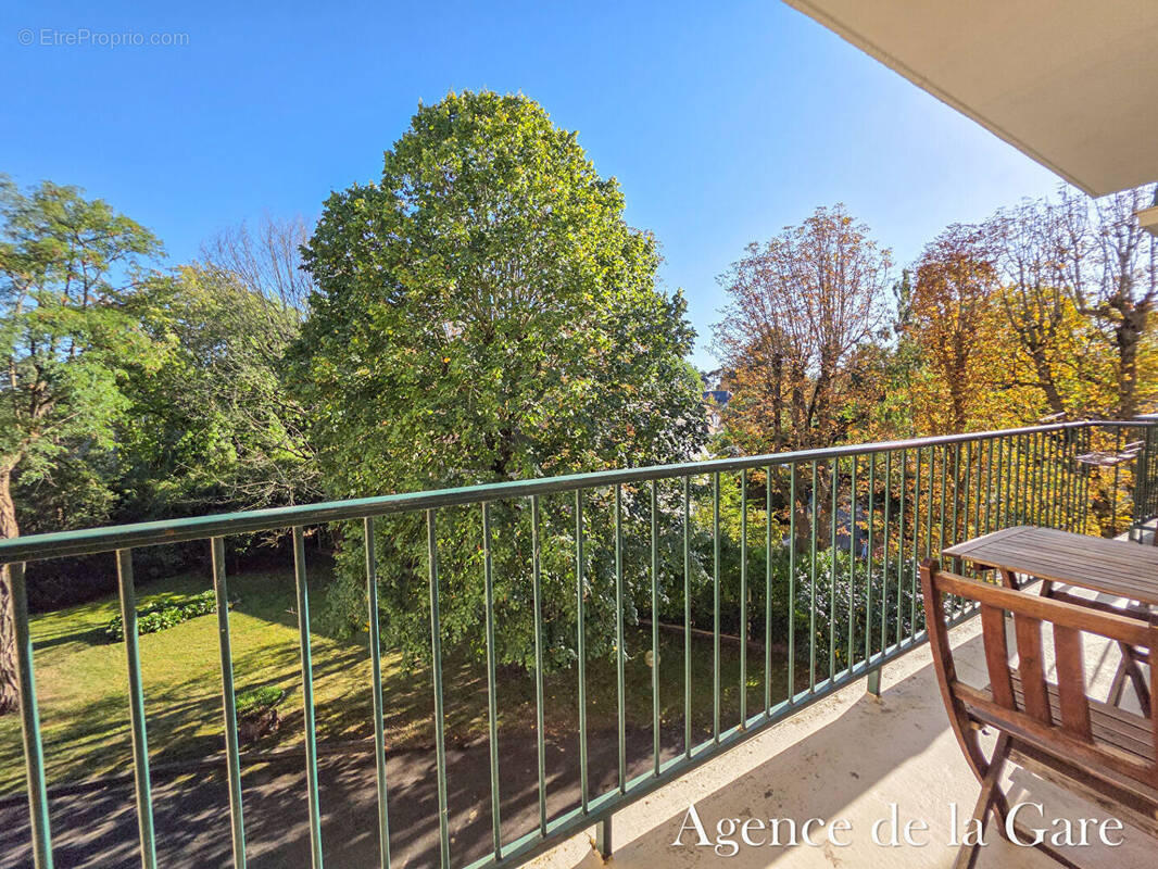 Appartement à MAISONS-LAFFITTE