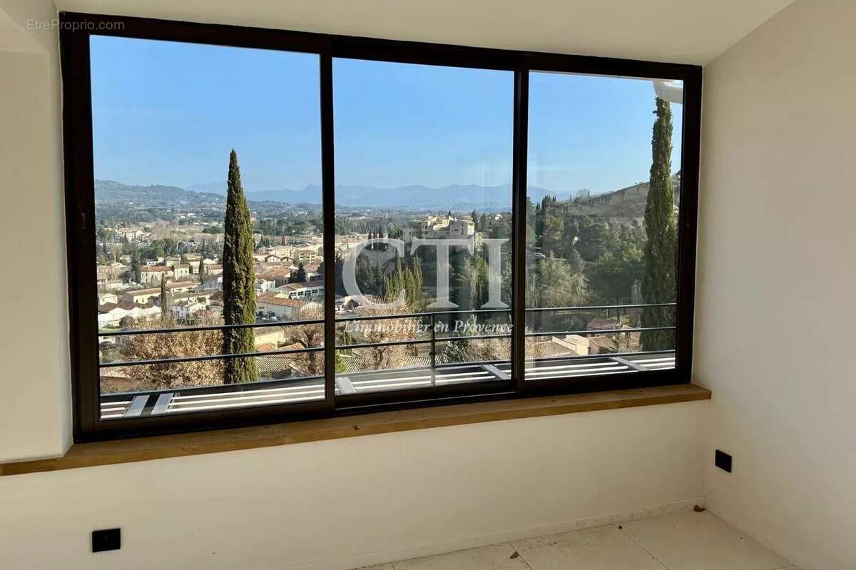 Appartement à VAISON-LA-ROMAINE