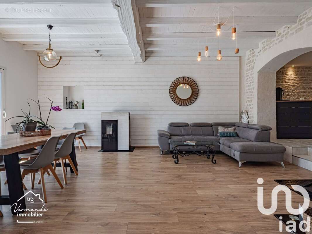 Photo 5 - Maison à TONNAY-BOUTONNE