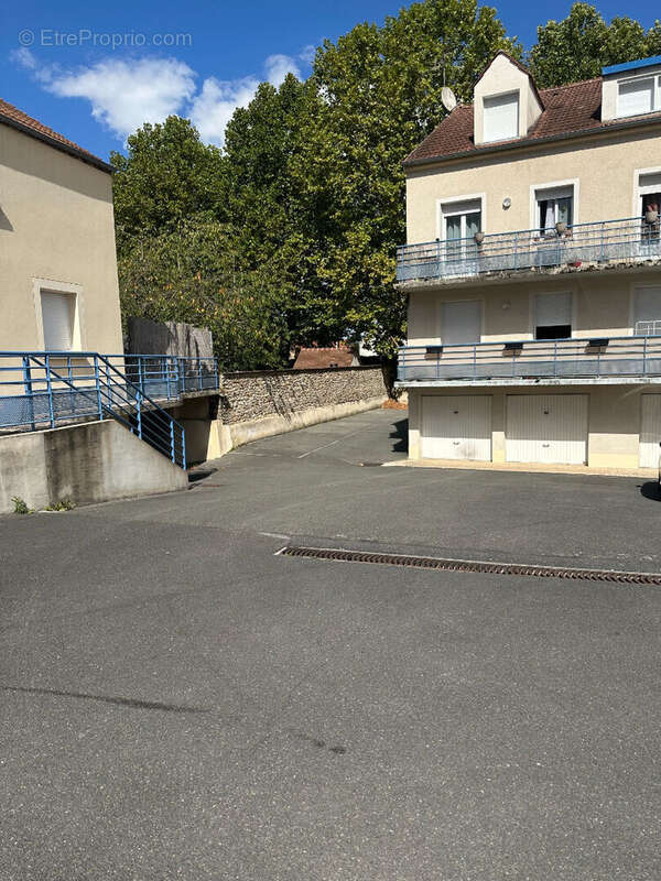 Appartement à COULOMMIERS