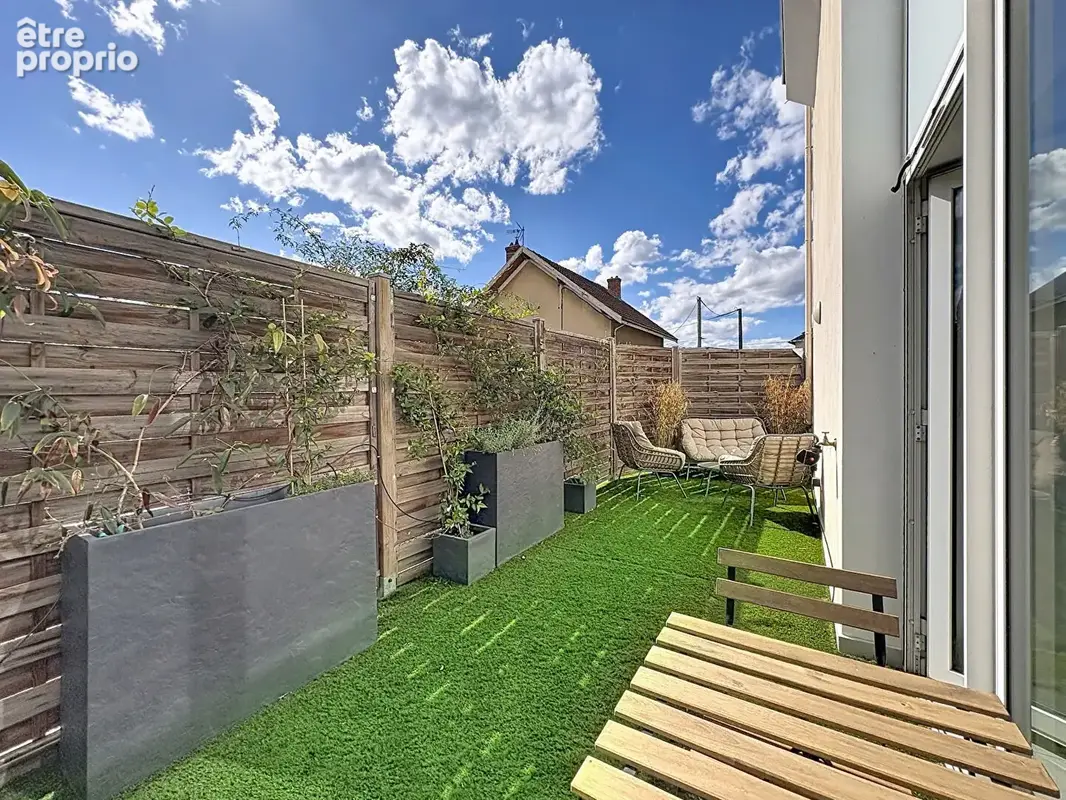 A VENDRE triplex Caluire Et Cuire 9 pièces 219,60 m2 (236 utile) avec terrasse - photo 11