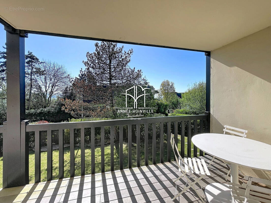 Appartement à BLONVILLE-SUR-MER