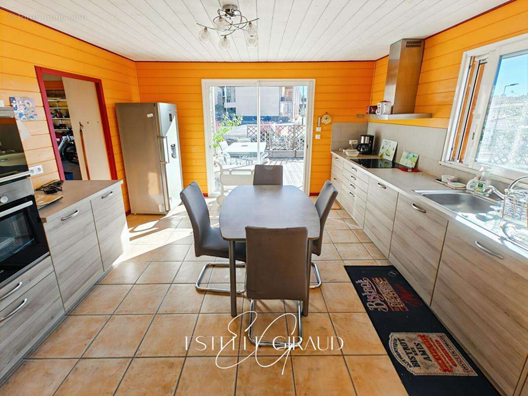 Maison à VILLENEUVE-MINERVOIS