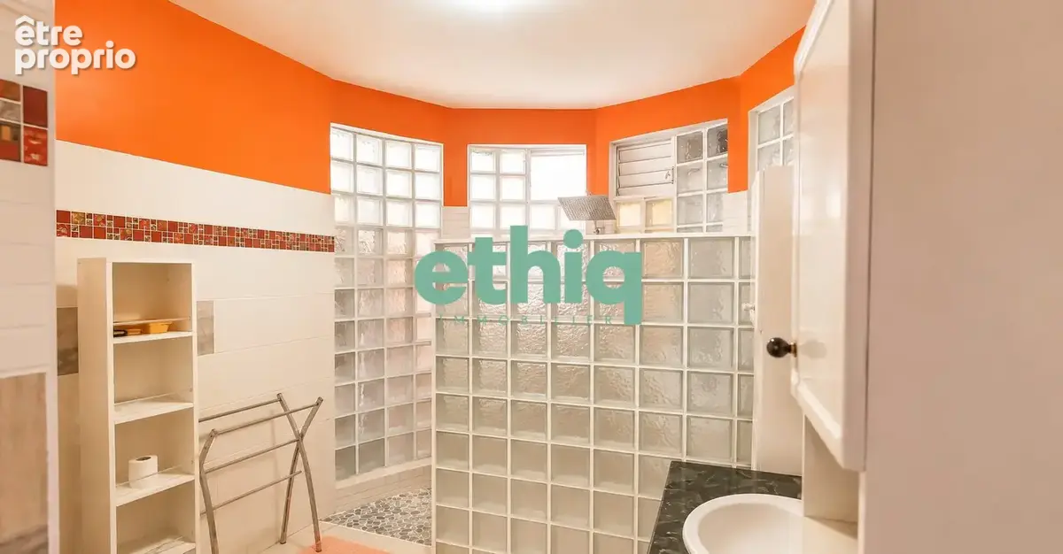 Maison 500 m² à Le Moule  - photo 8