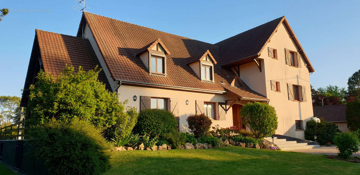 Maison à PACY-SUR-EURE