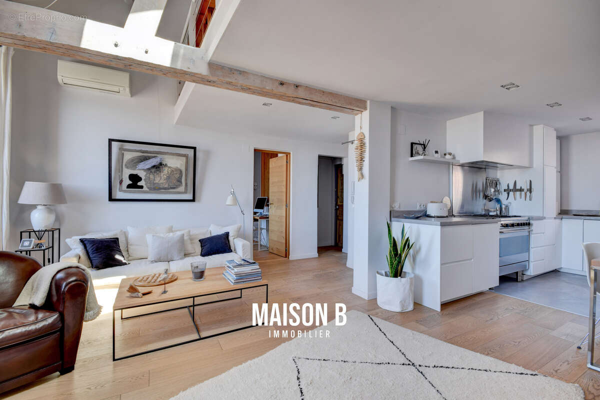 Appartement à MARSEILLE-8E