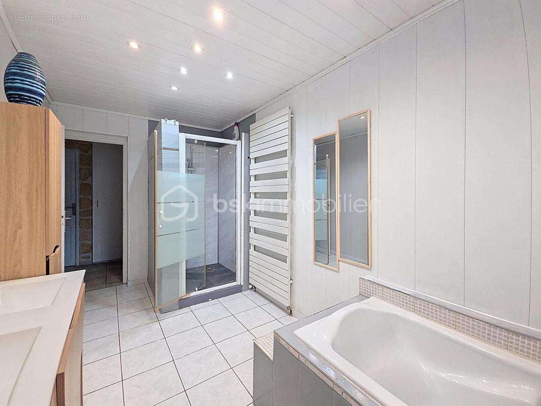 Maison à HENIN-BEAUMONT