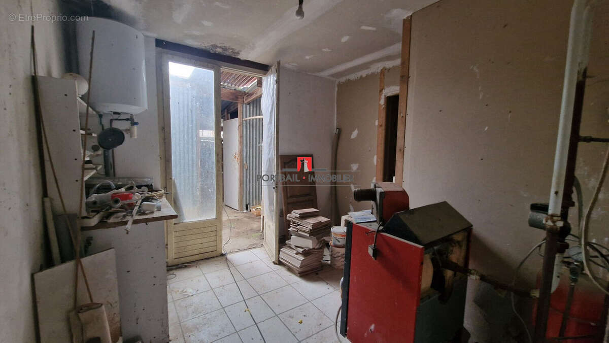 Maison 122 m² à Lansac  - photo 2