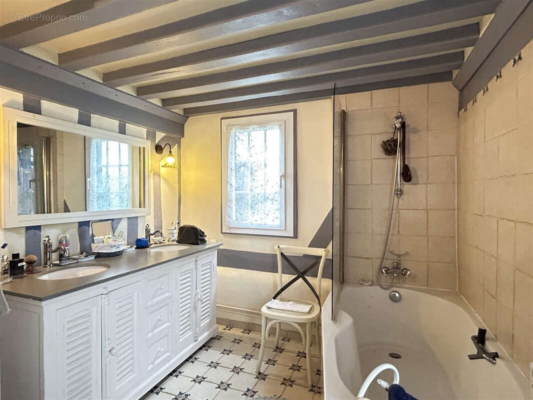 Maison à VIMOUTIERS