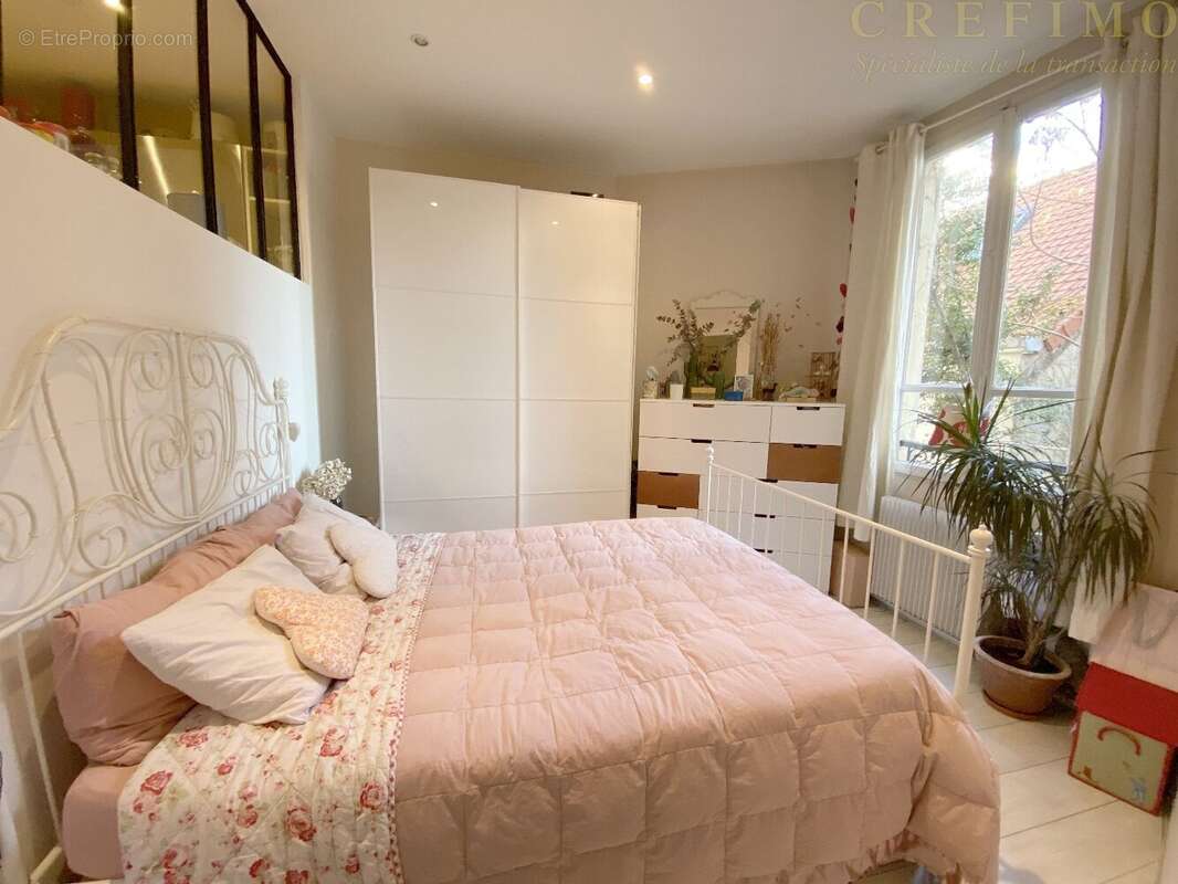 Appartement à ASNIERES-SUR-SEINE